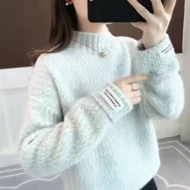 加厚雪尼尔学生毛衣女秋冬季百搭新款宽松半高领套头内搭打底上衣