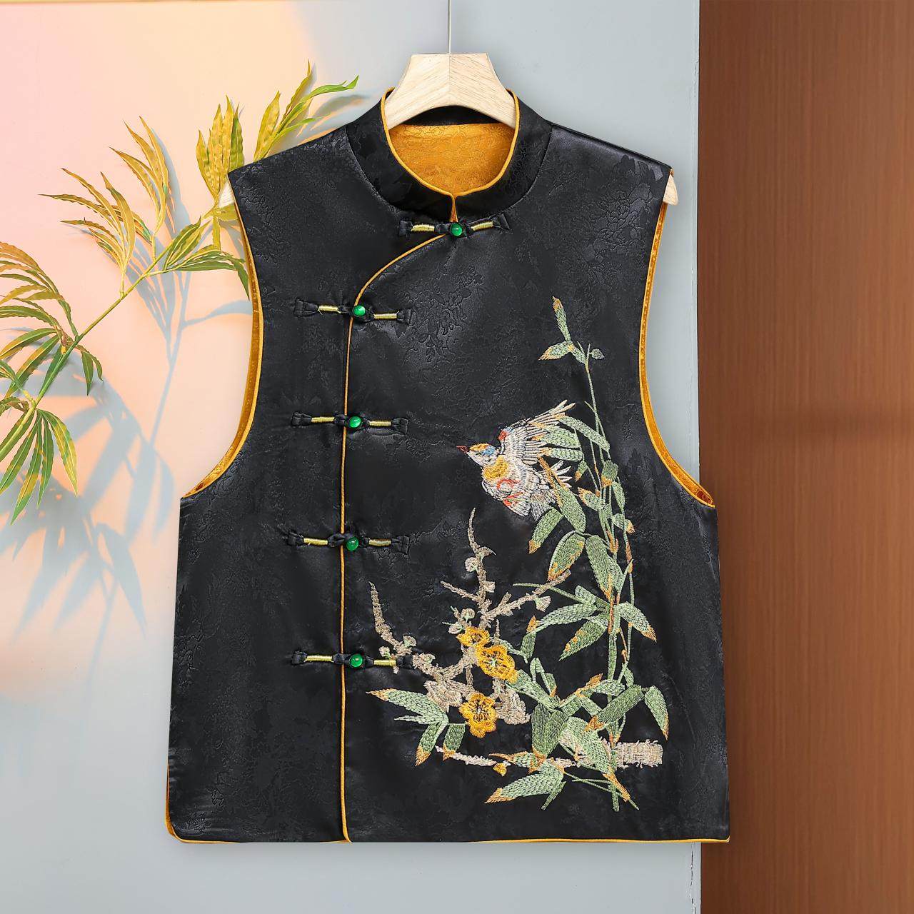 新中式国风盘扣马甲女2025秋季新款仿真丝龟裂纹刺绣立领斜襟背心,女装/女士精品,大码内搭,淘宝优惠券,粉丝福利购,淘宝优惠卷