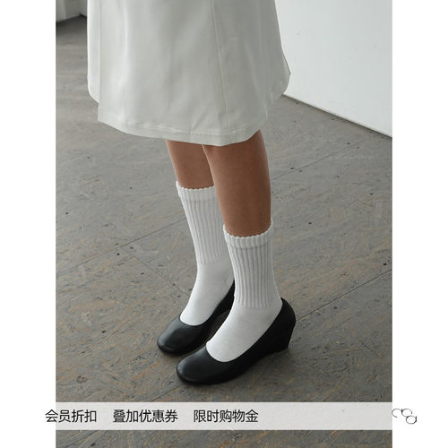 复古简约真皮圆头坡跟鞋