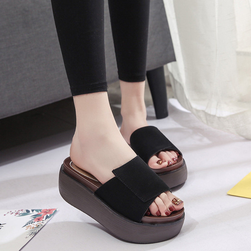 2019夏季新款百搭休闲潮鞋女鞋外穿厚底松糕跟时尚一字拖鞋女拖鞋在类目 女鞋, 拖鞋, 一字拖中 - 来自Buy2taobao.com提供专业的淘宝代购服务