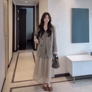 大码胖MM韩系灰色V领西装外套女秋季网纱拼接吊带连衣裙两件套装