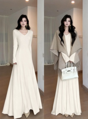 大码胖mm法式气质v领针织连衣裙女秋冬季新款高级感收腰显瘦长裙