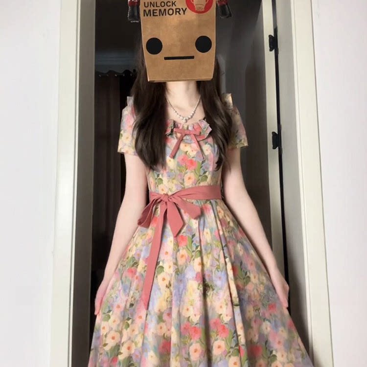 【小红书博主推荐】大码连衣裙女图片