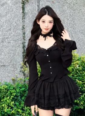 大码胖mm暗黑少女风蕾丝拼接套装女秋季黑色收腰显瘦蛋糕裙两件套