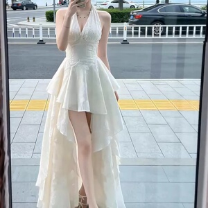 大码胖MM法式气质V领挂脖连衣裙女收腰不规则裙摆度假风绝美长裙