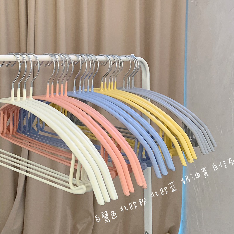 无痕晾衣架防肩角衣挂