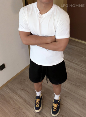 LFG 3M速干无缝T恤26春夏新款吸湿排汗运动短袖