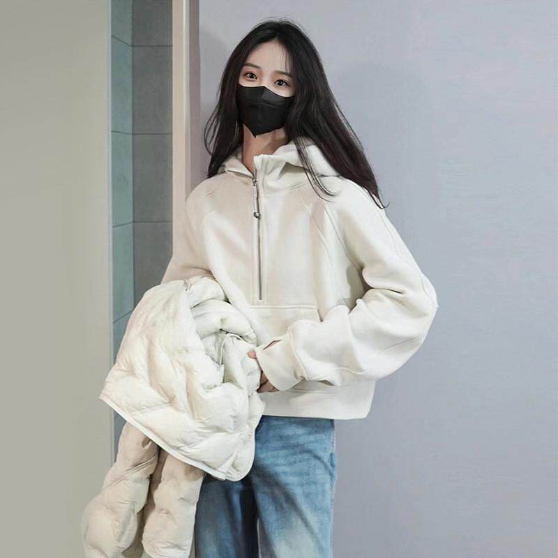 开春短款卫衣女2026新款春秋半拉链设计感小众立领小个子连帽上衣