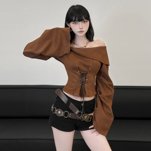 设计感时尚 T恤女 显瘦上衣 美拉德复古棕系带一字肩长袖 怪诞女孩