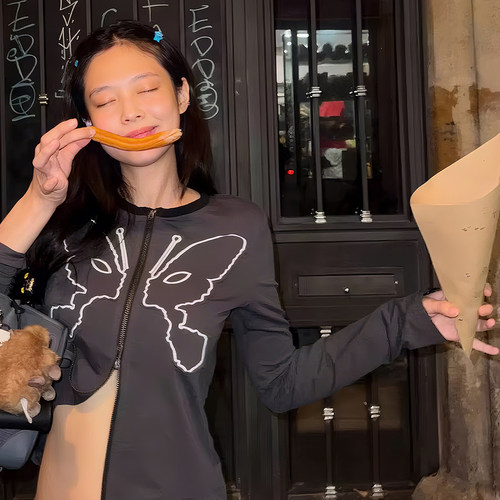 金智妮Jennie同款蝴蝶拉链外套女