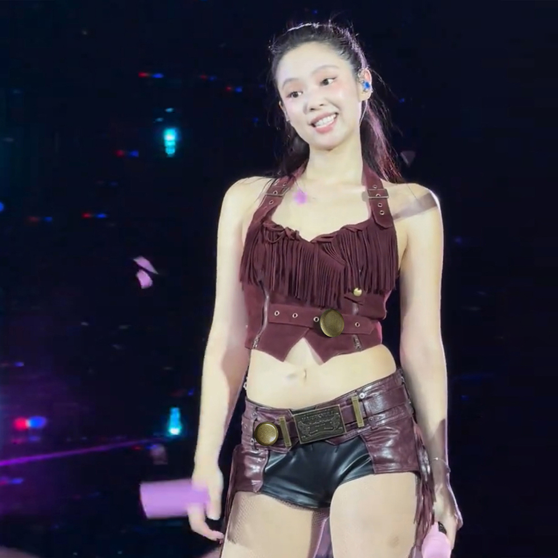 Jennie同款流苏可调节挂脖背心女