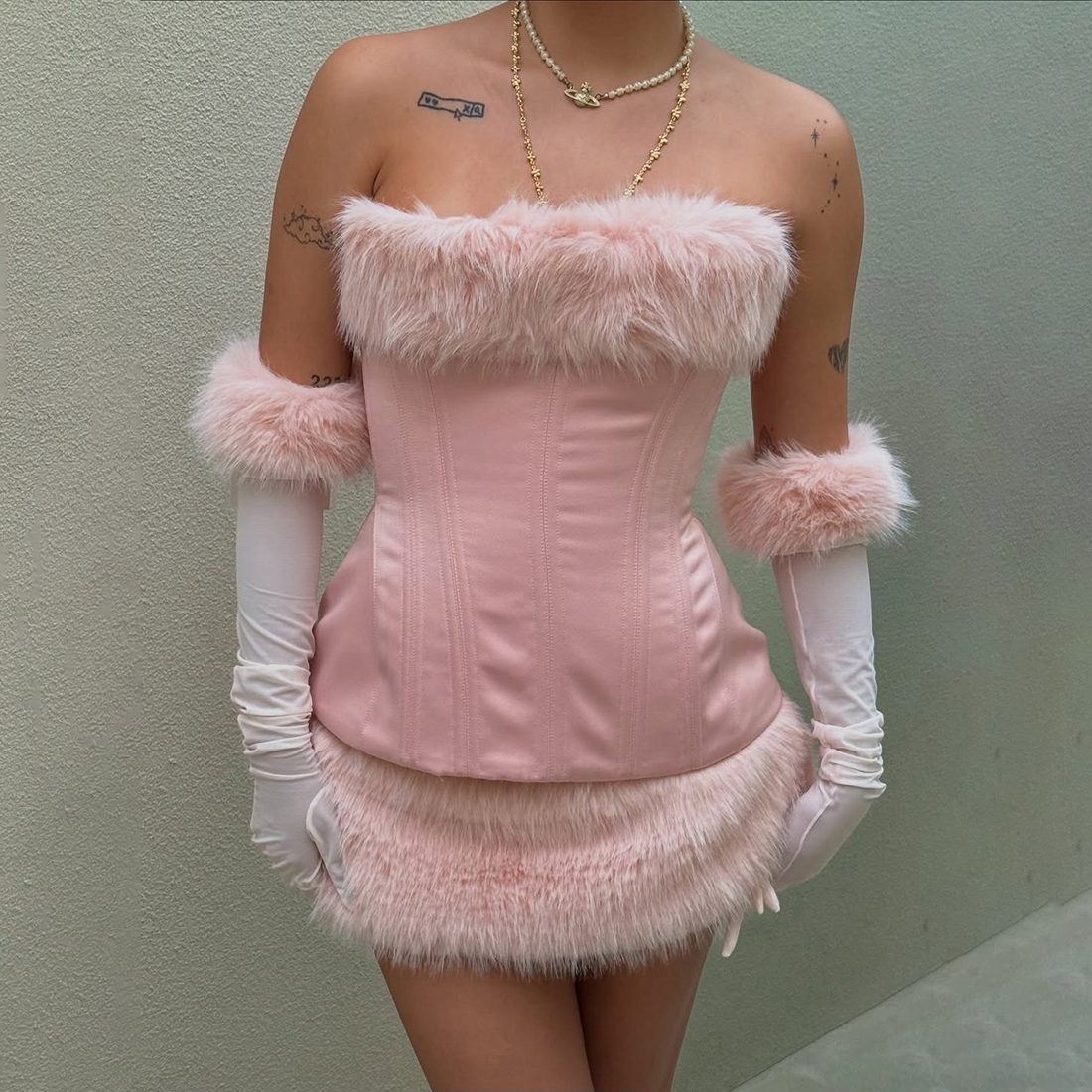 秋冬甜美毛毛拼接抹胸半身裙套装