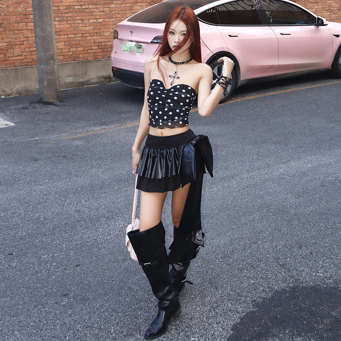 怪诞女孩 街头复古时髦PU皮拼接飘带半身裙女 高腰显瘦不规则短裙