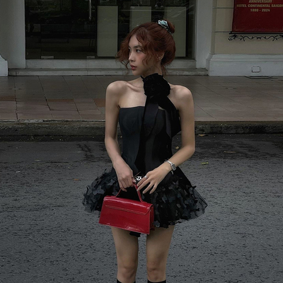 法式黑天鹅蕾丝蝴蝶抹胸连衣裙女