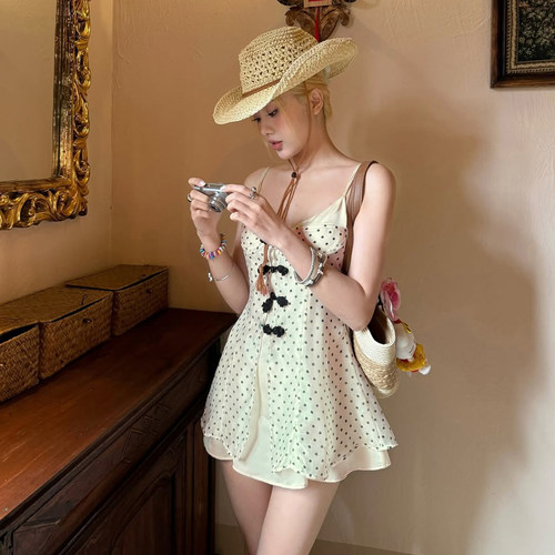 miu系波点网纱拼接吊带连衣裙女