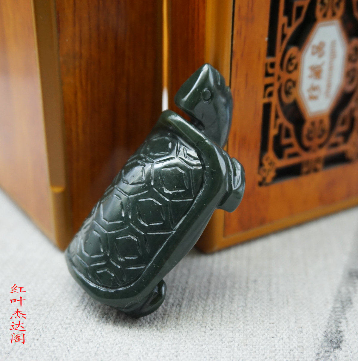 和田玉乌龟小摆件把玩件青玉长寿龟手把件手玩件腰件收藏送人佳品
