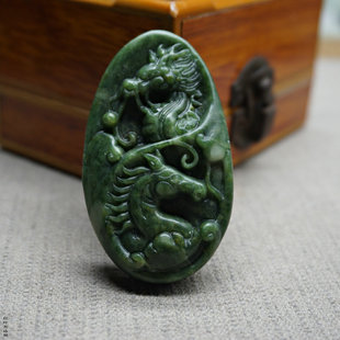 天然玉石和田玉碧玉龙马精神一马平川吊坠男女款龙玉石挂件玉佩饰