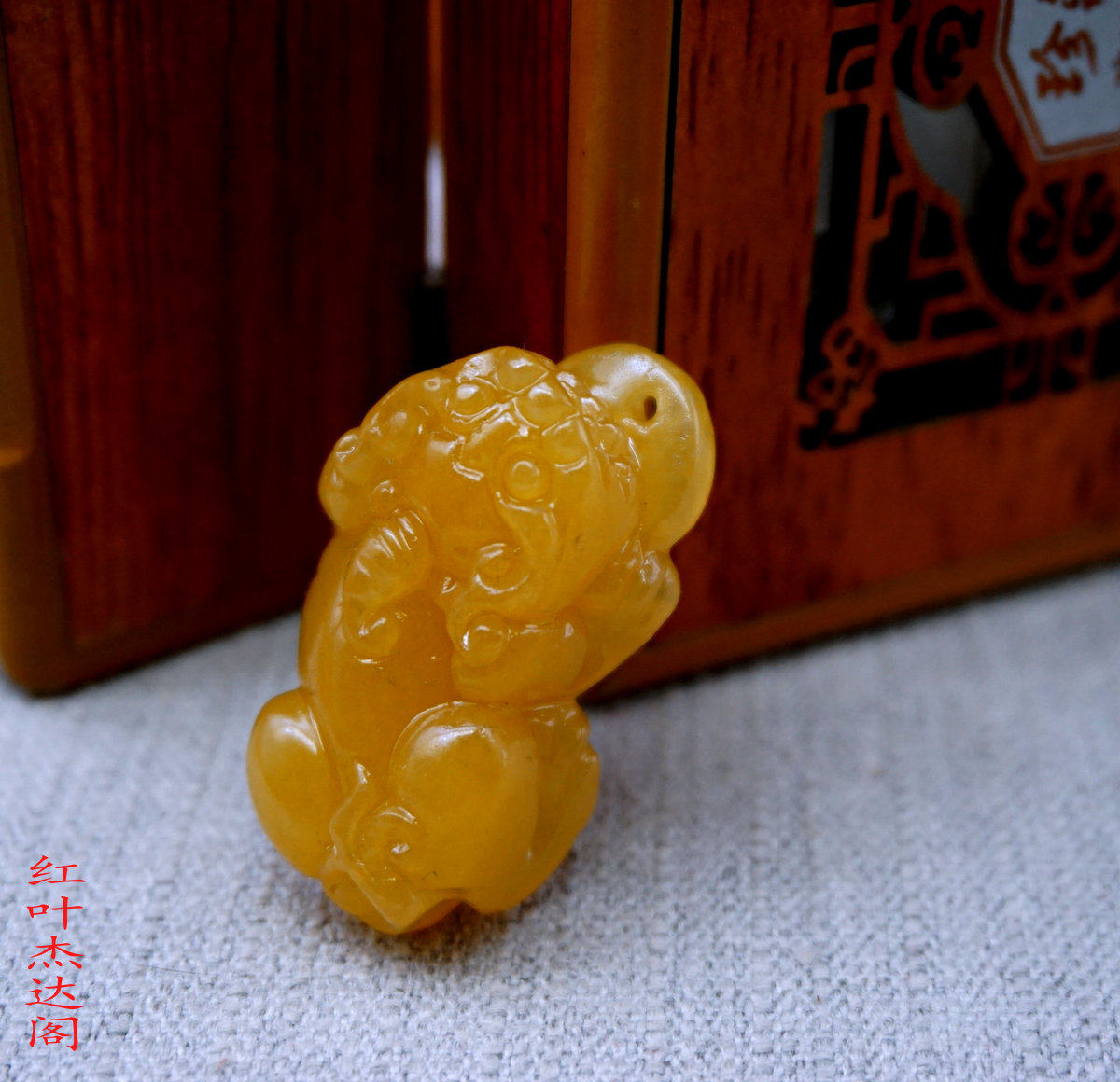 貔貅吊坠金黄招财如意天然玉石