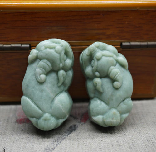 大貔貅一对圆环贵州翠吊坠挂件