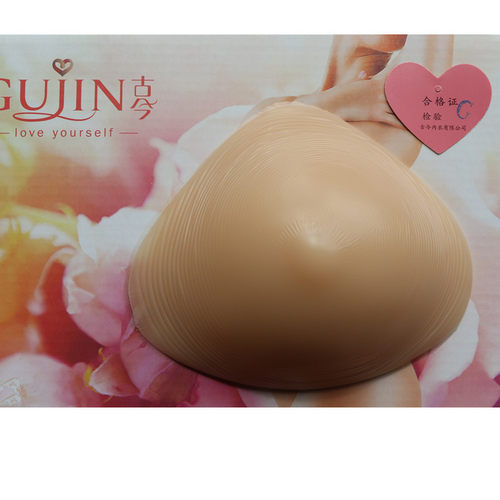 古今术后仿真假胸假乳硅胶