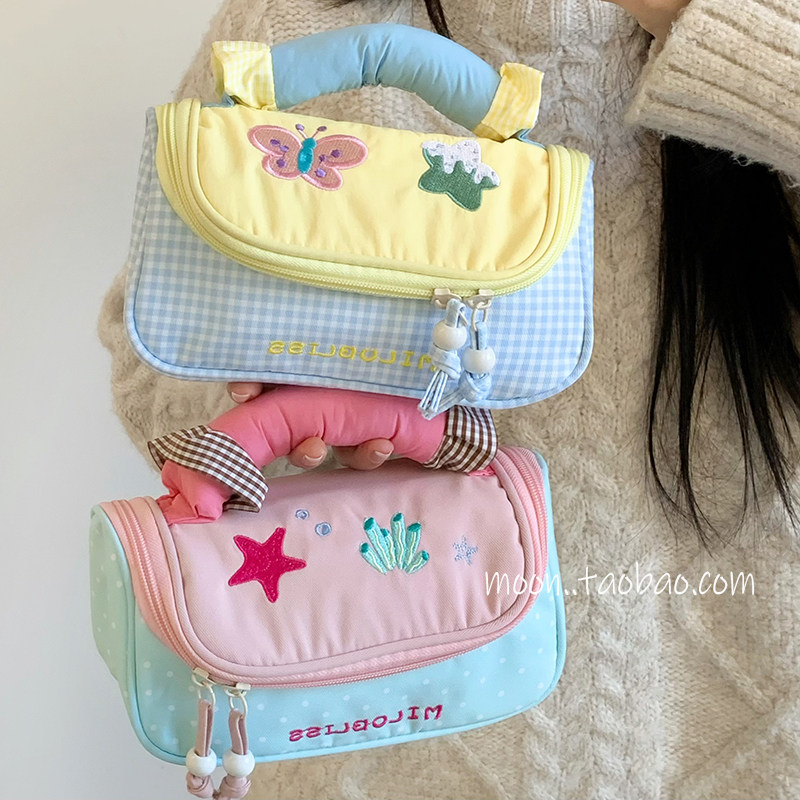 可爱卡通枕头笔袋高颜值ins手提大容量文具袋2026新款学生铅笔盒