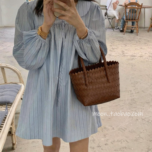 复古茶色手工编织包2026年新款藤编手提包女大容量菜篮子单肩包
