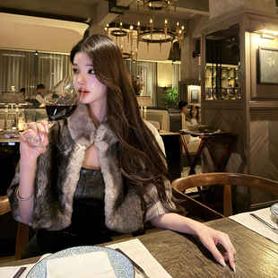 现货  viola【限定熊猫兔】 bab獭兔本色十出一巨稀有整皮皮草