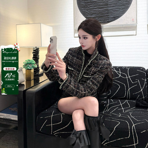 viola【上东区名媛】 香11w+手工坊系列秀款超飒小立领外套