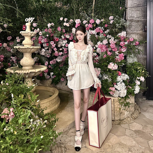 法式 viola 月光少女 High 高级感重工蕾丝荷叶边连衣裙 Line