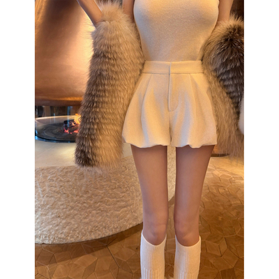 现货 viola【金丝绒短裤】筷子神裤无敌巨显腿细丝绒花苞两色短裤