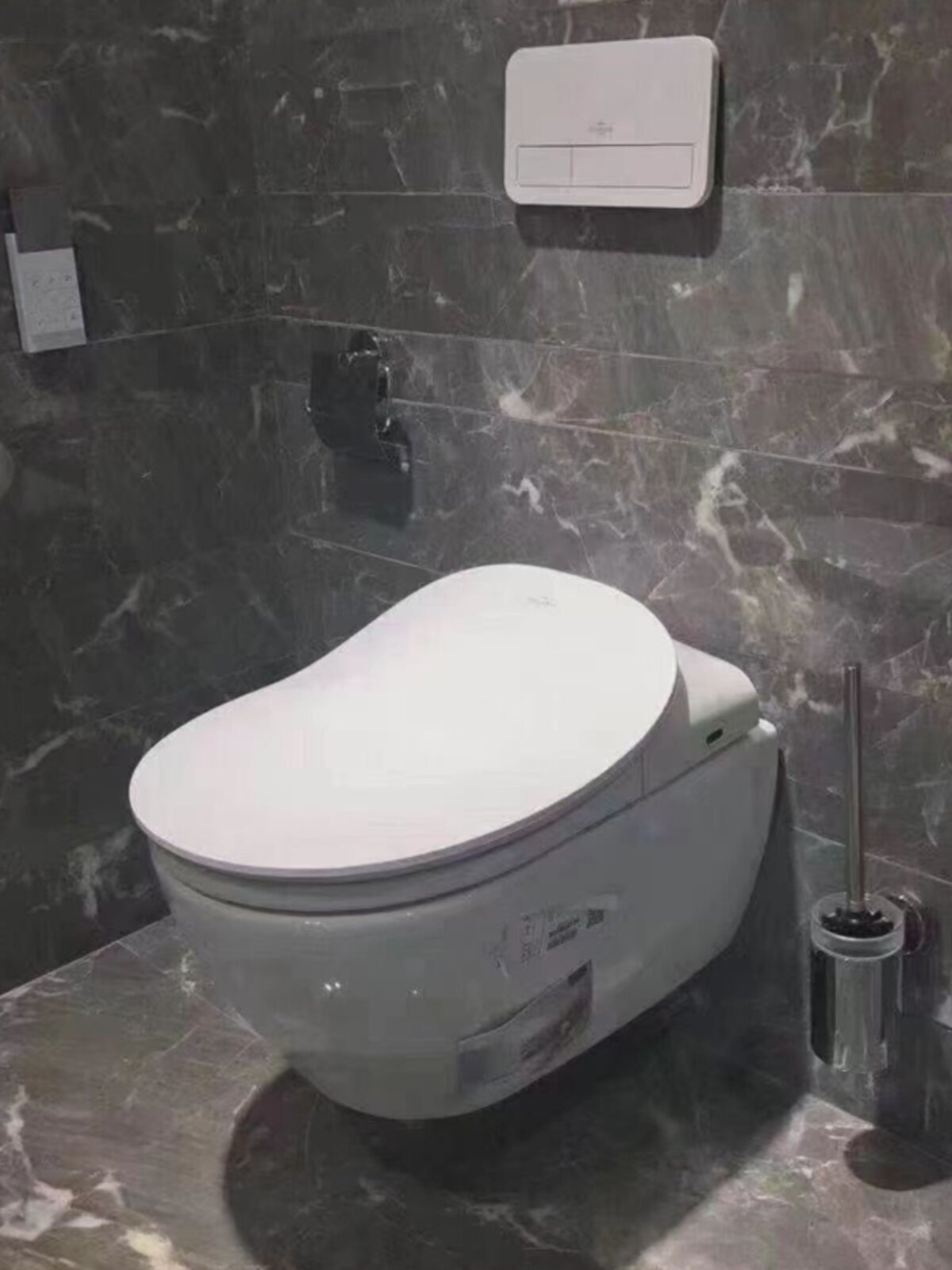 German Villeroyboch concealed wall-mounted toilet 560050R1 smart toilet V02CL601