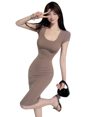 纯欲长裙紧身包臀显身材连衣裙女