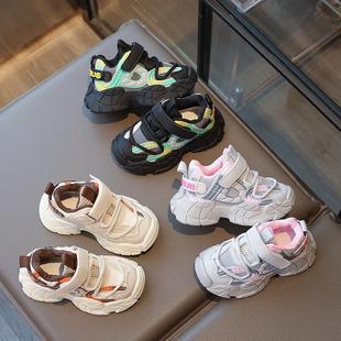 儿童运动鞋2025春秋新款男童轻便跑步鞋减震皮面防水女童老爹鞋