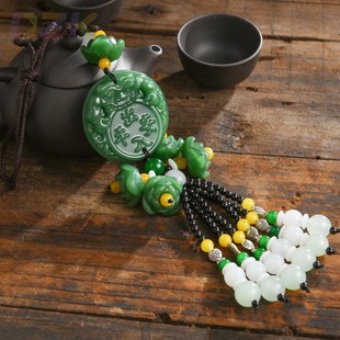 仿绿玉莲花坠出入平安 咬钱貔貅汽车挂件 淘宝一件代发亚马m9609