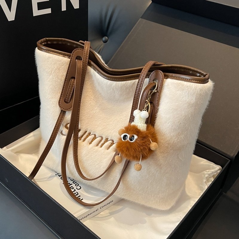 时尚设计感毛绒单肩大包包女新款秋冬毛毛包大容量通勤简约托特包