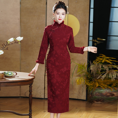 深红色加绒加厚旗袍冬装妈妈婚宴