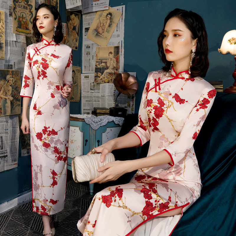 真丝绸长袖长款旗袍改良版连衣裙2026春季新款年轻款女复古中国风