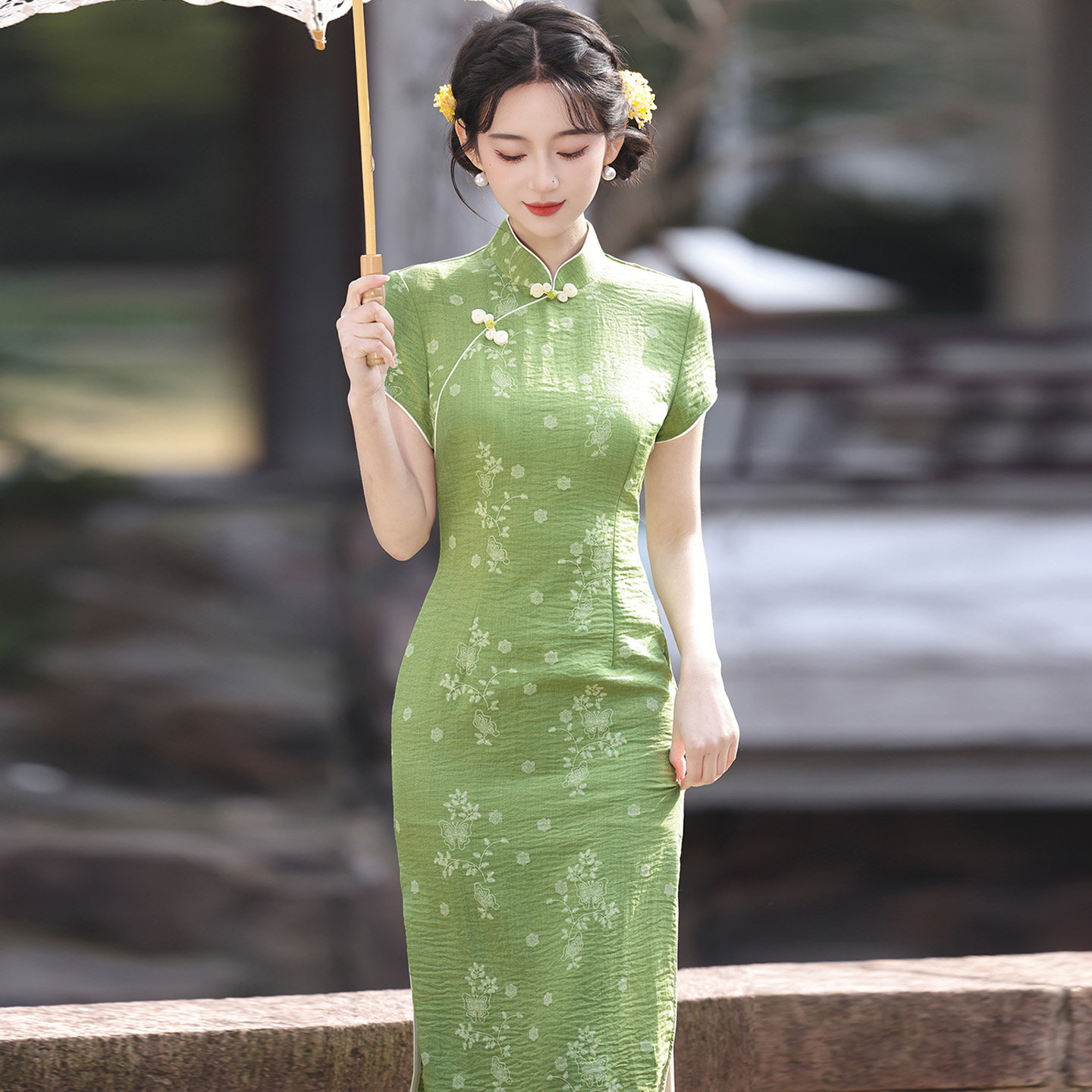 清新绿色新中式改良旗袍女夏季2026新款年轻款小个子送考旗开得胜