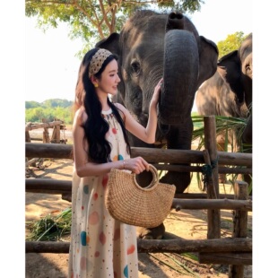 Zwinnie/詹维尼【露珠波点-新春独家系列】挂脖裙 GYT202604