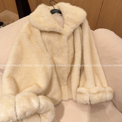 Zwinnie/詹维尼【金貂色毛毛外套】 GYT202566