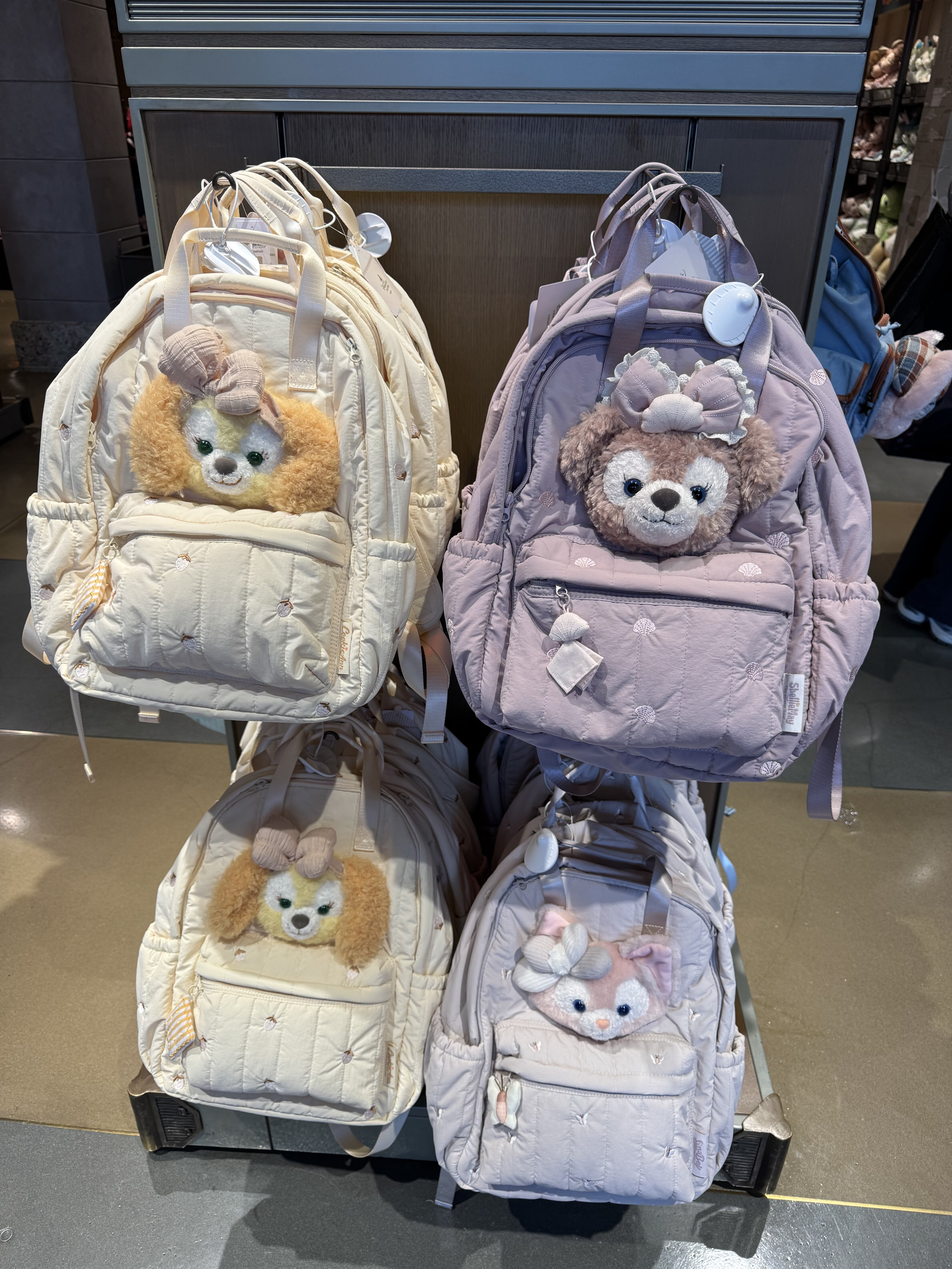 迪士尼小小伙伴达菲雪莉玫玲娜贝儿可琦安双肩包玫玫饼饼双肩包