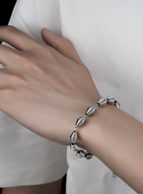 钛钢不掉色螺纹手链手饰