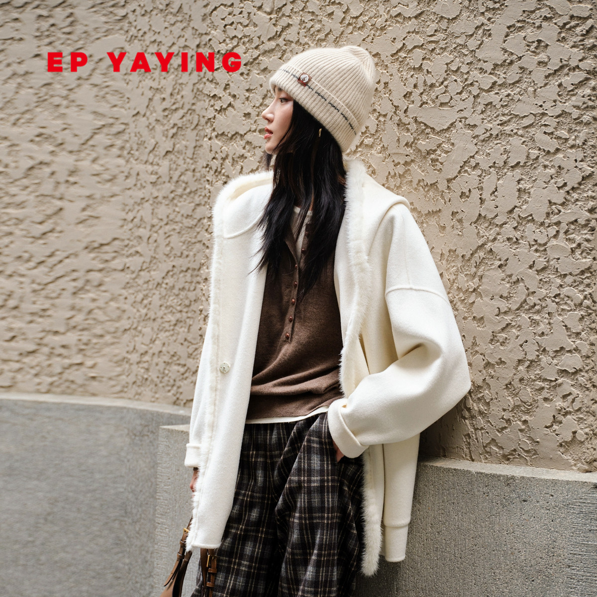 EP雅莹绵羊毛宽松连帽大衣
