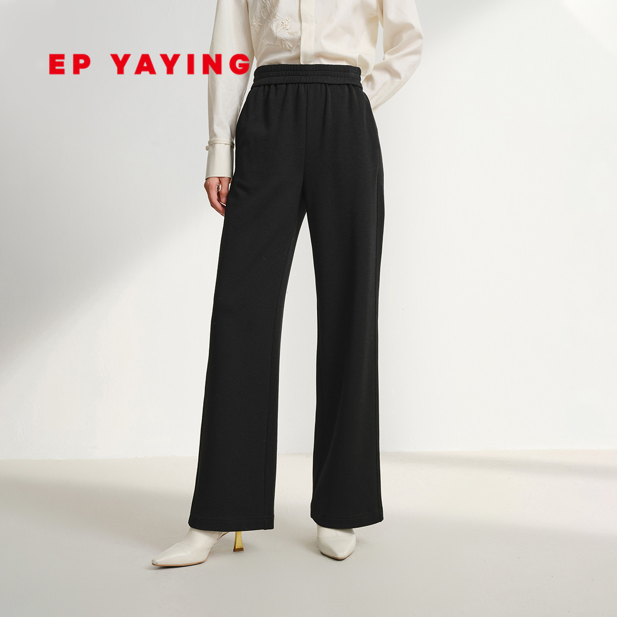 雅莹直筒松紧腰休闲裤