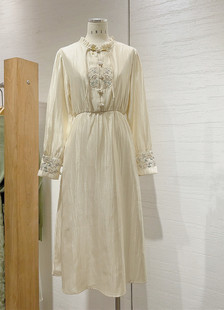 新中式醋酸苎麻女秋意晚夏季大裙摆国风设计感刺绣盘扣收腰a字裙