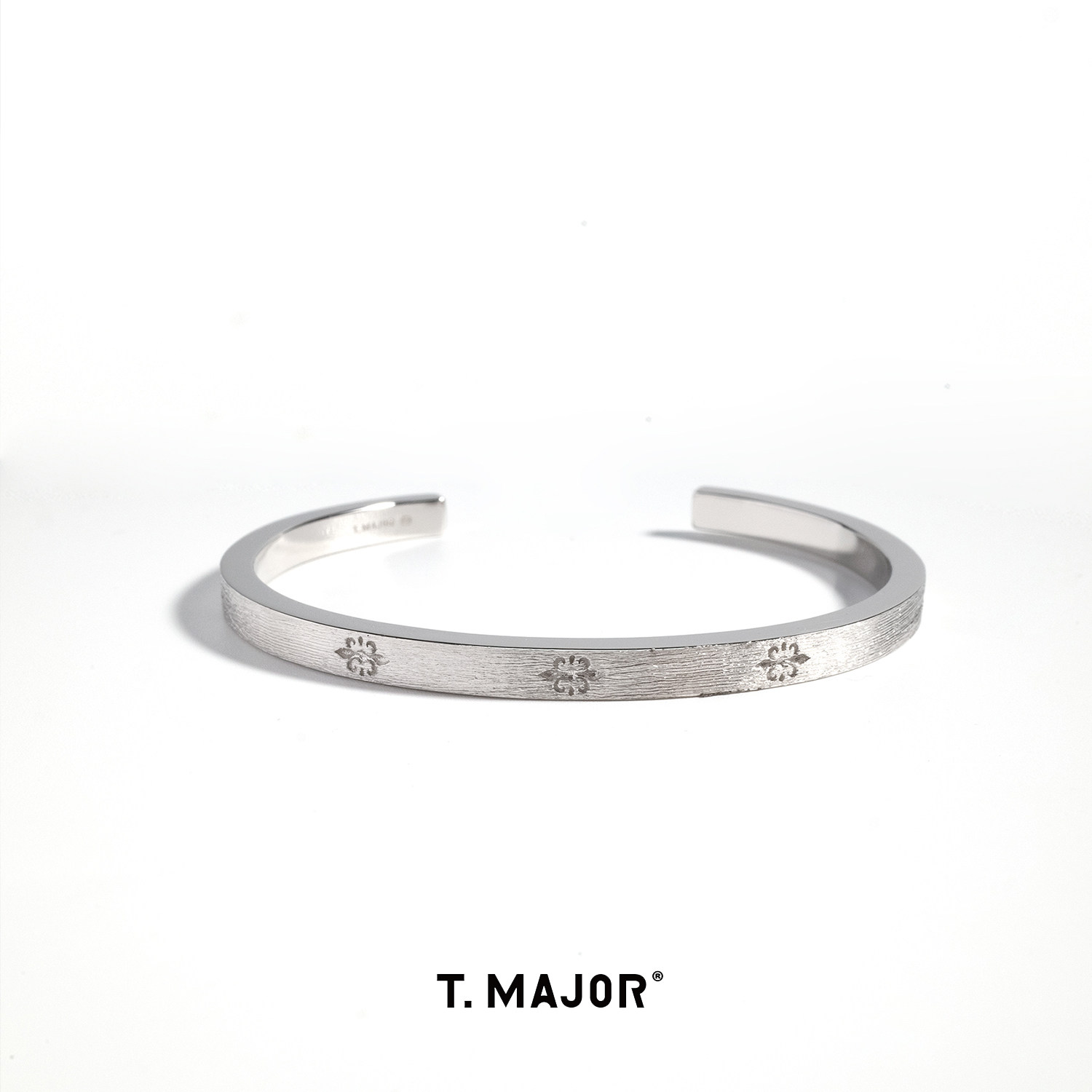 T.MAJOR 静谧花园系列 拉丝雕金素手镯