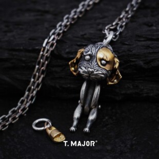 T.MAJOR 机能系列 结构小豹咬拖鞋大吊坠项链