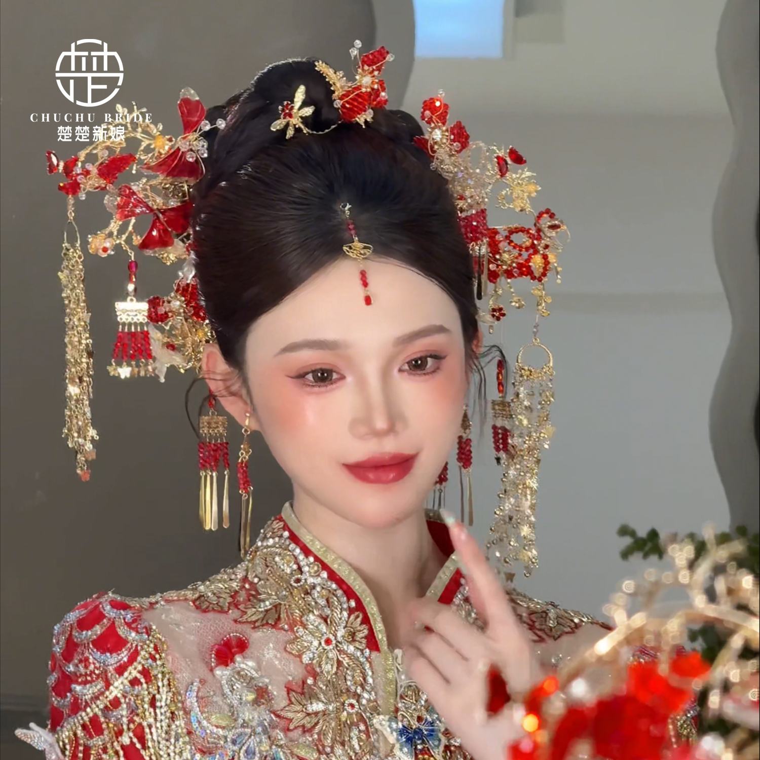 龙凤褂秀禾汉服发饰品