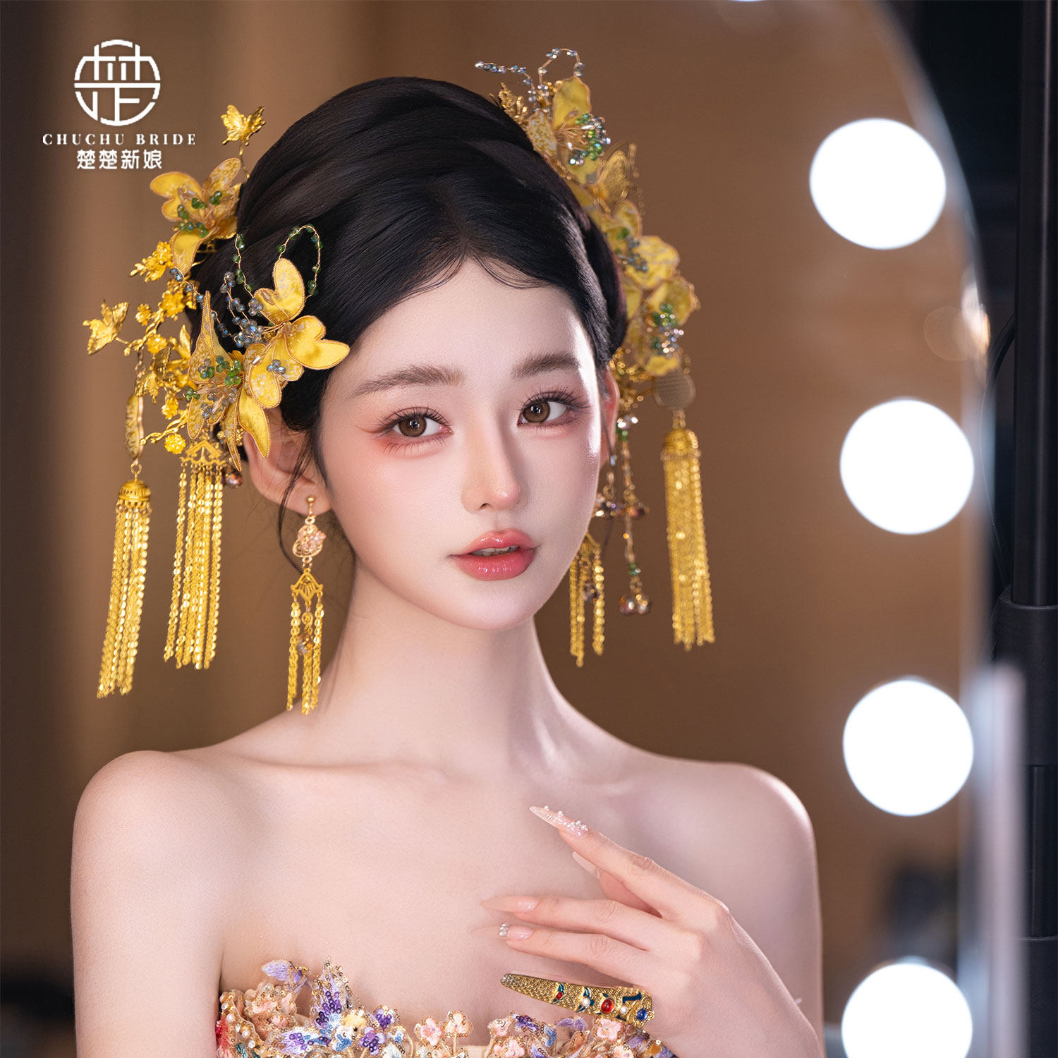 新款金色头饰新中式婚礼旗袍蝴蝶配饰浅色系秀禾服晨袍造型发饰品
