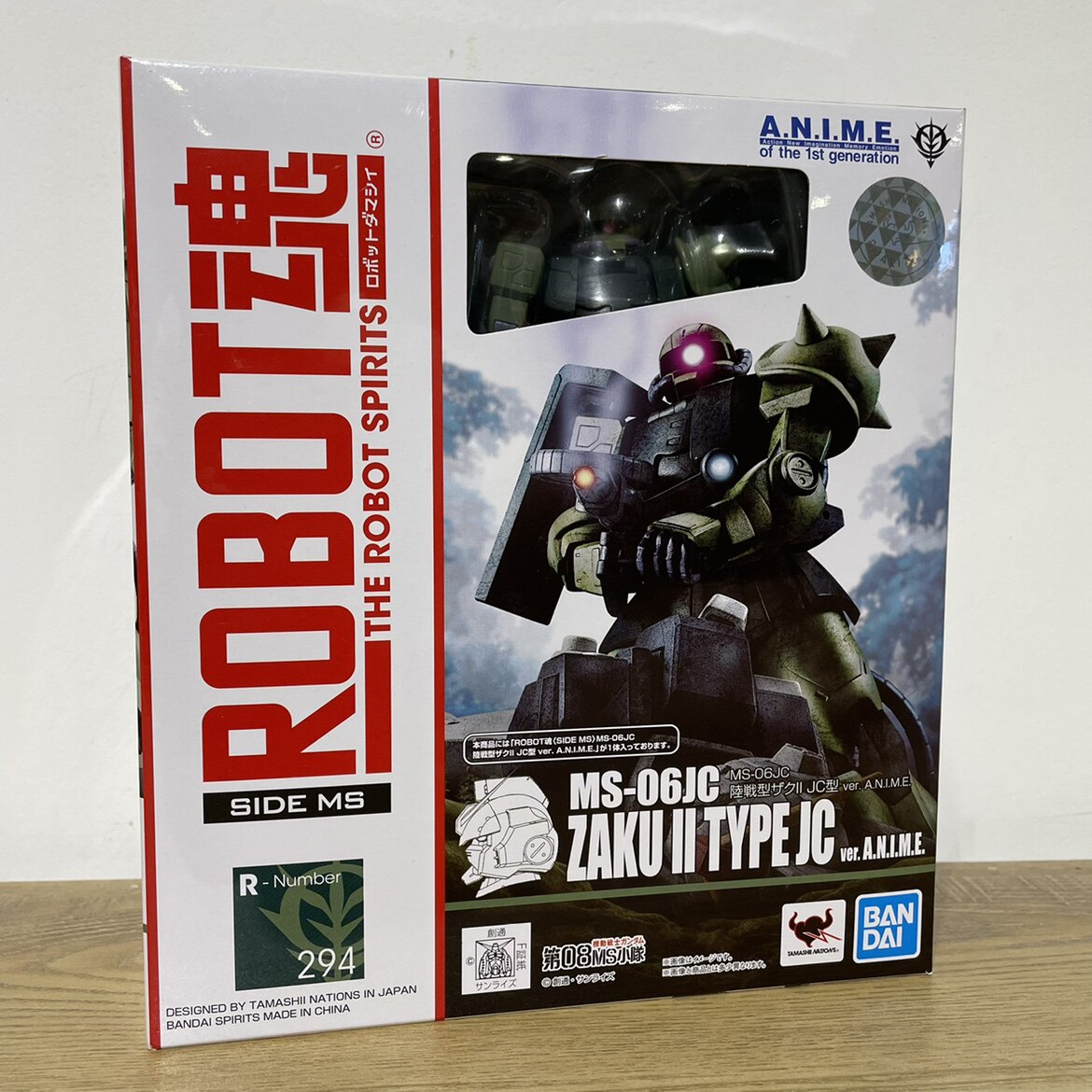 万代ROBOT魂高达08小